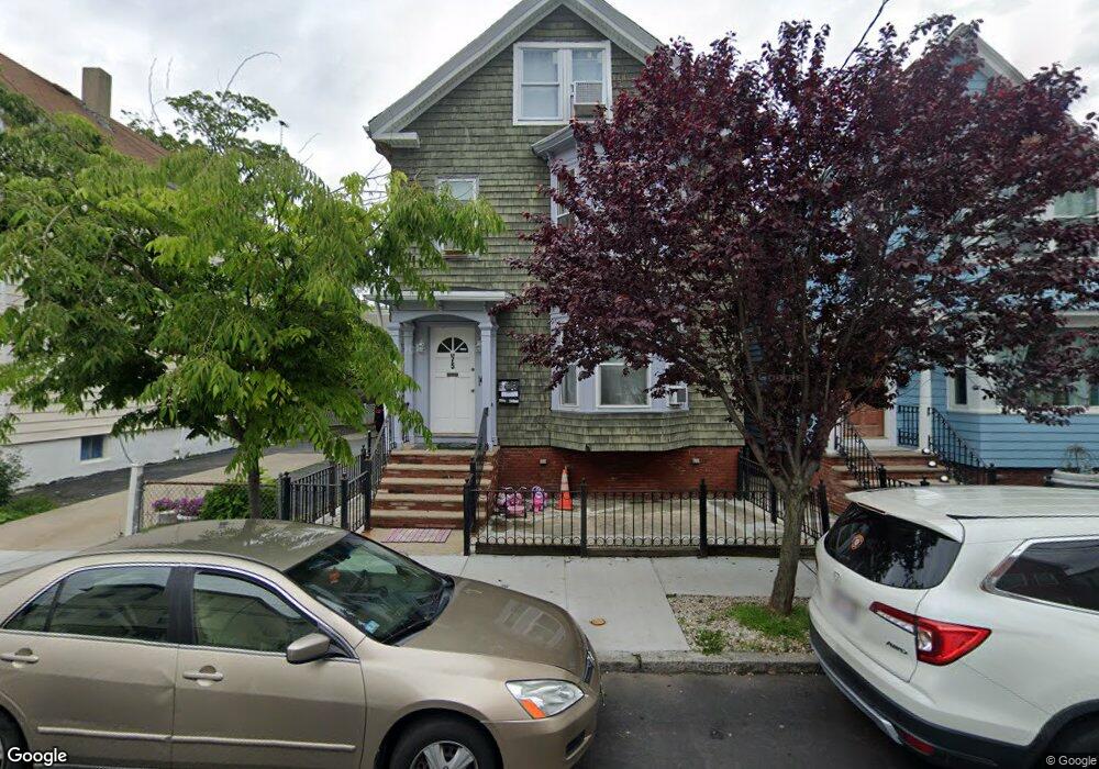 75 Addison St unit 2, Chelsea, MA 02150 - photo 1