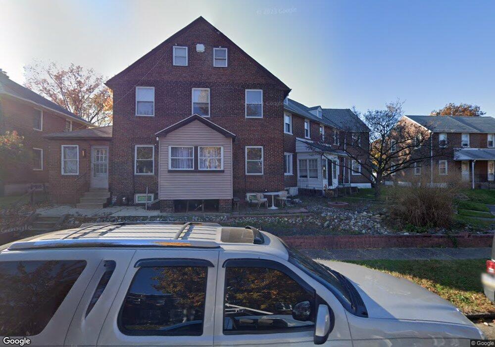 521 Jansen Ave, Essington, PA 19029 - photo 1