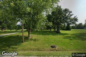 724 E Washington St, Upland, IN 46989