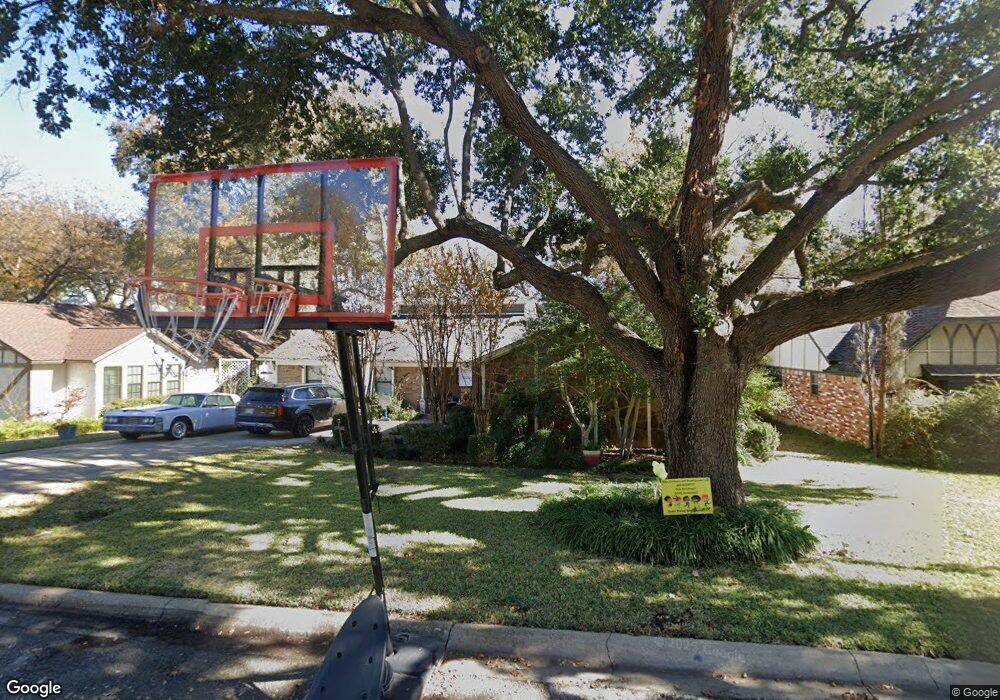 228 Bradford Dr, Hurst, TX 76053 - photo 1