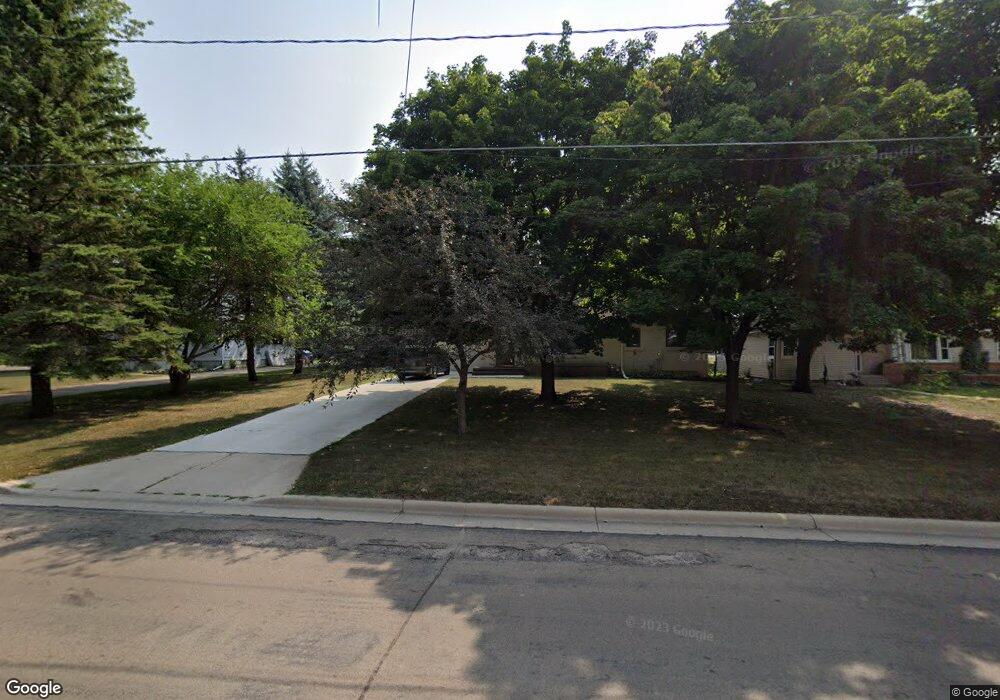 1303 4th St SW, Austin, MN 55912 - photo 1