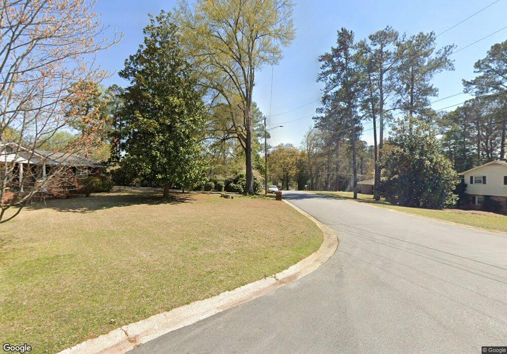 2811 White Oak Ln SW, Marietta, GA 30060 - photo 1