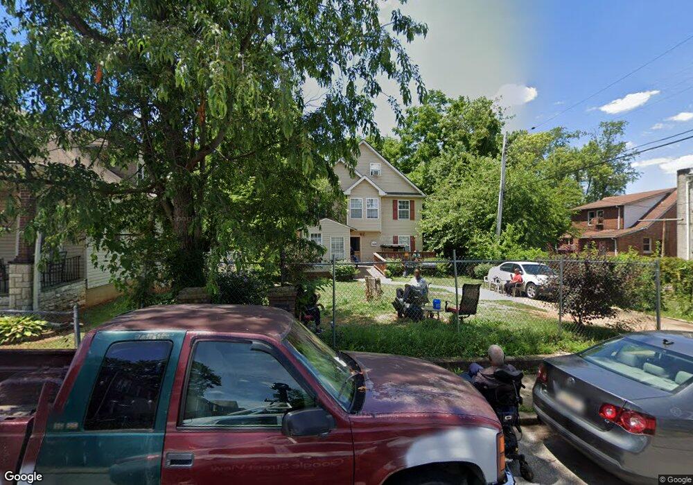 5426 Clover Rd, Baltimore, MD 21215 - photo 1