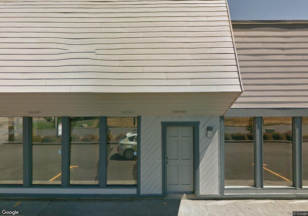 1930 McGilchrist St SE, Salem, OR 97302 - photo 1