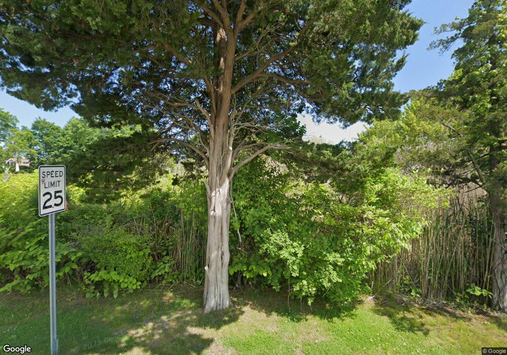 5 Cove Rd, Westerly, RI 02891 - photo 1