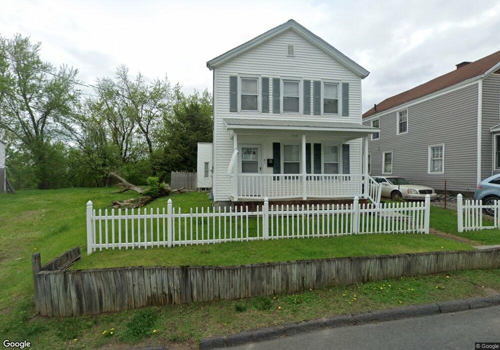 61 Thompson St, Troy, NY 12180 - photo 1