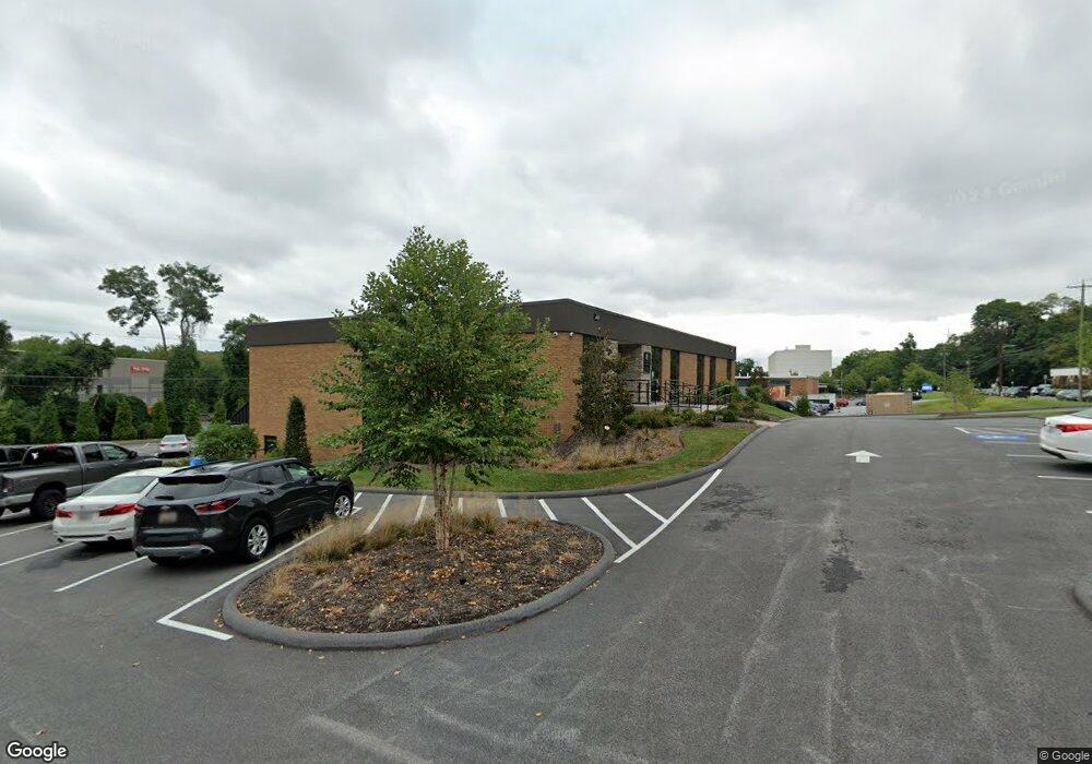 1026 Cromwell Bridge Rd, Towson, MD 21286 - photo 1