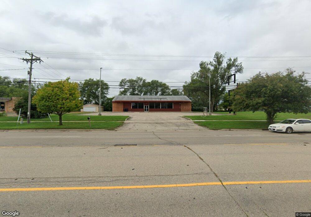 2502 Center Ave, Janesville, WI 53546 - photo 1