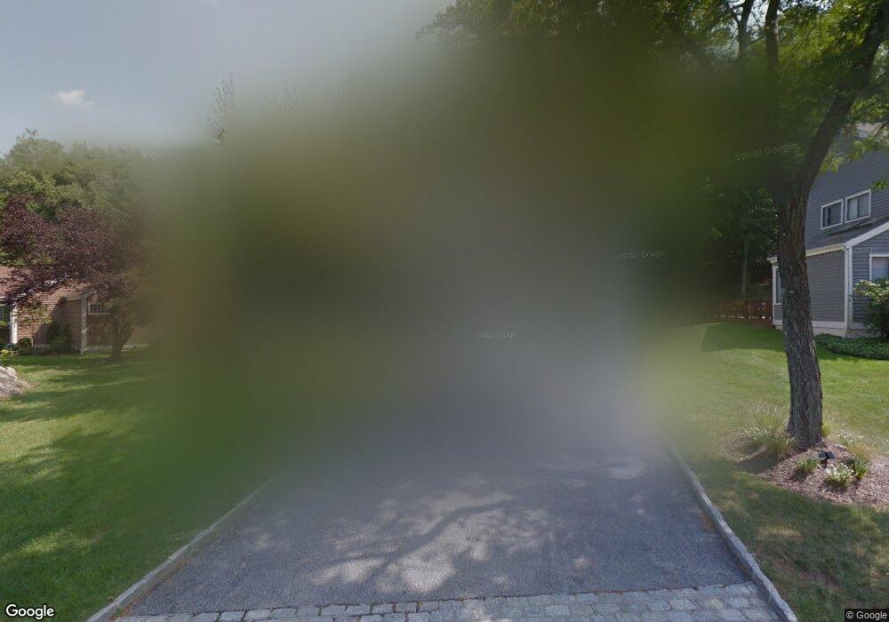 145 Fieldpoint Dr, Irvington, NY 10533 - photo 1