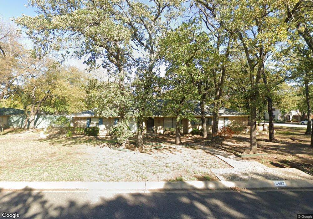 2407 Southridge Dr, Denton, TX 76205 - photo 1