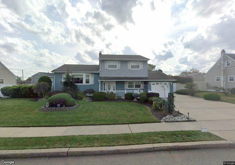 32 Majestic Dr, Port Reading, NJ 07064 - photo 1