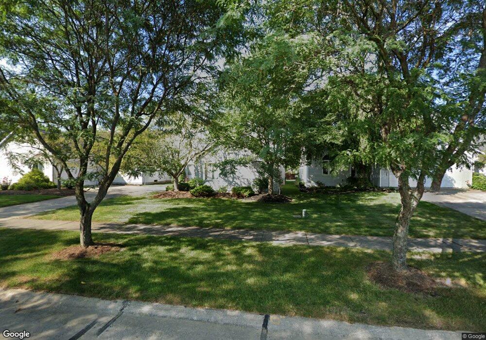 6682 Laurel Ln unit 152, Olmsted Falls, OH 44138 - photo 1