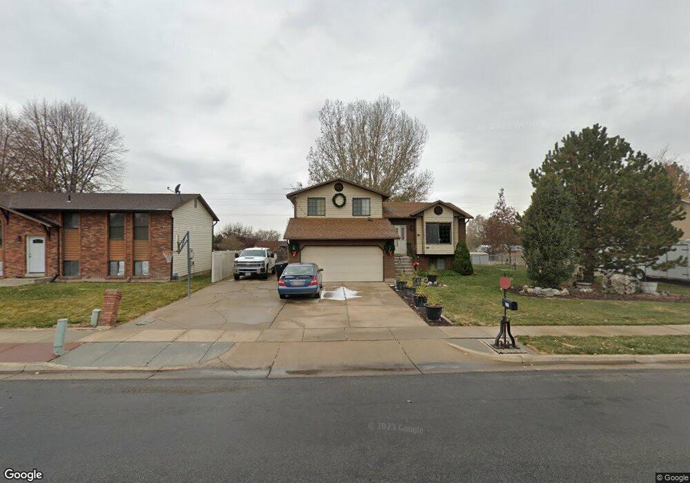 2151 N 950 W, Clearfield, UT 84015 - photo 1