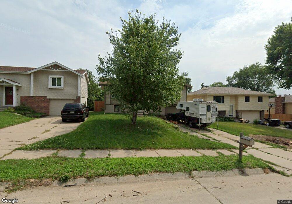 13081 Ames Ave, Omaha, NE 68164 - photo 1