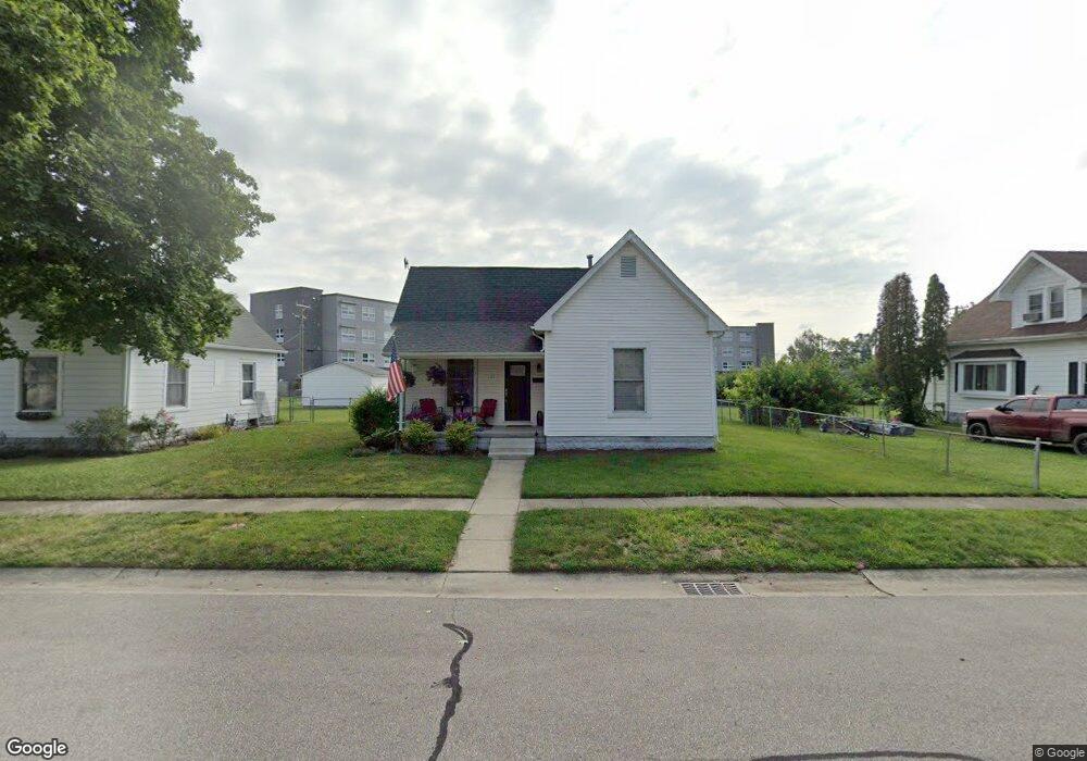 121 Hege Ave, Columbus, IN 47201 - photo 1