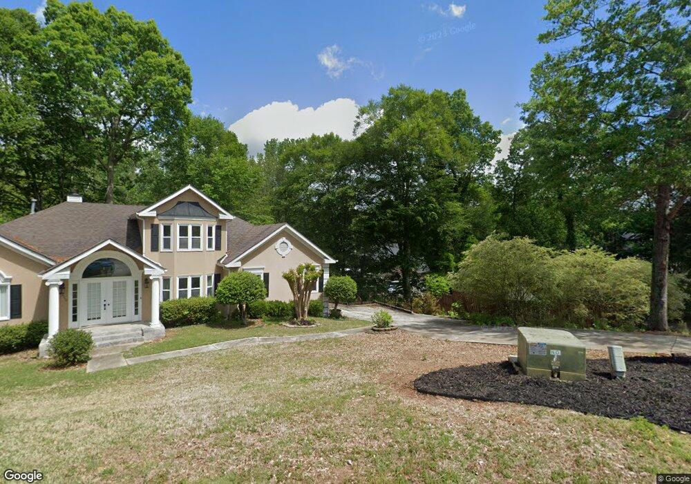560 Spring Gate Ln, Alpharetta, GA 30009 - photo 1