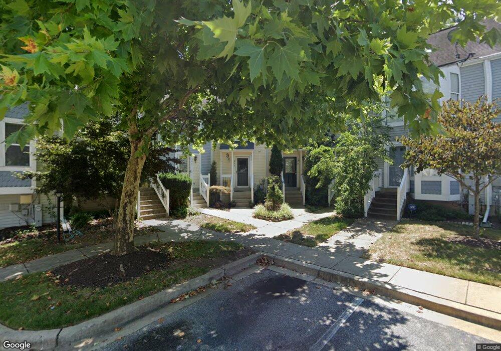 242 Sycamore Ridge Rd, Laurel, MD 20724 - photo 1