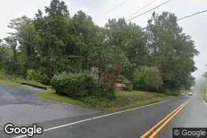 102 Skyway Ln, Chester Gap, VA 22623