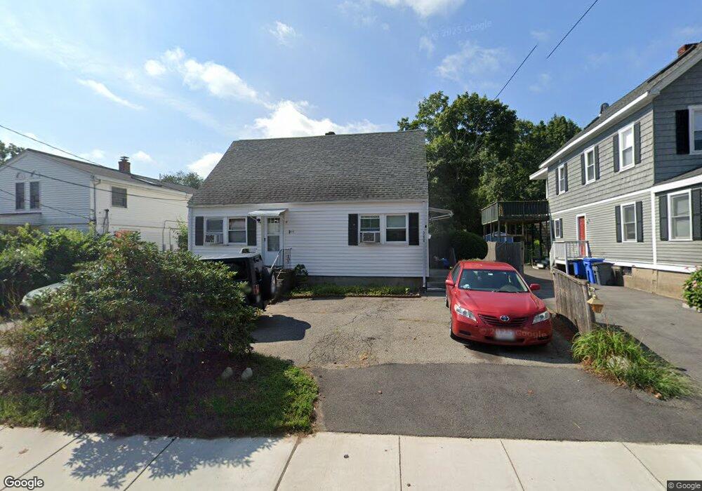 300 Lake St unit 302, Waltham, MA 02451 - photo 1