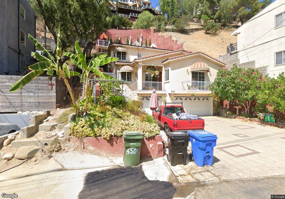 4501 Ensenada Dr, Woodland Hills, CA 91364 - photo 1