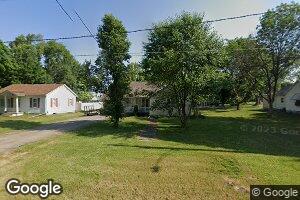 309 E 2nd St, Tampico, IL 61283