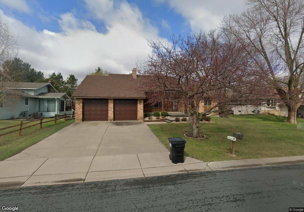 10021 Ives Ln N, Maple Grove, MN 55369 - photo 1