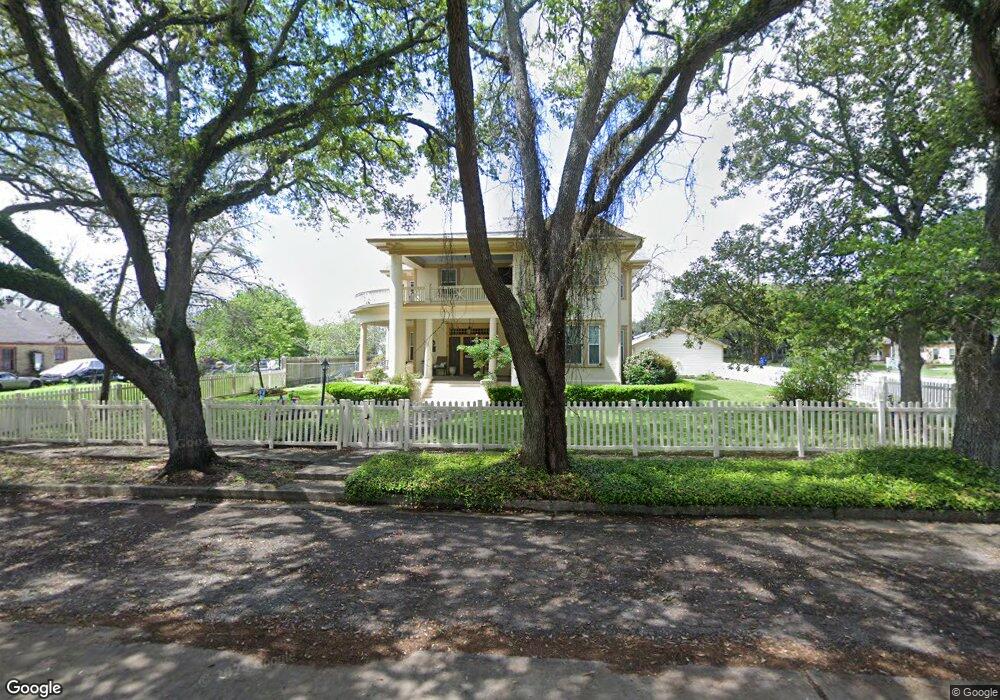 2504 Avenue I, Bay City, TX 77414 - photo 1