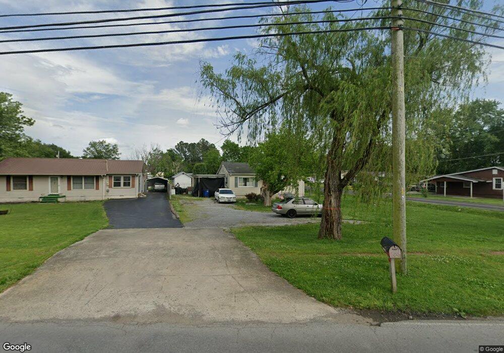 906 Fairfield Pike, Shelbyville, TN 37160 - photo 1