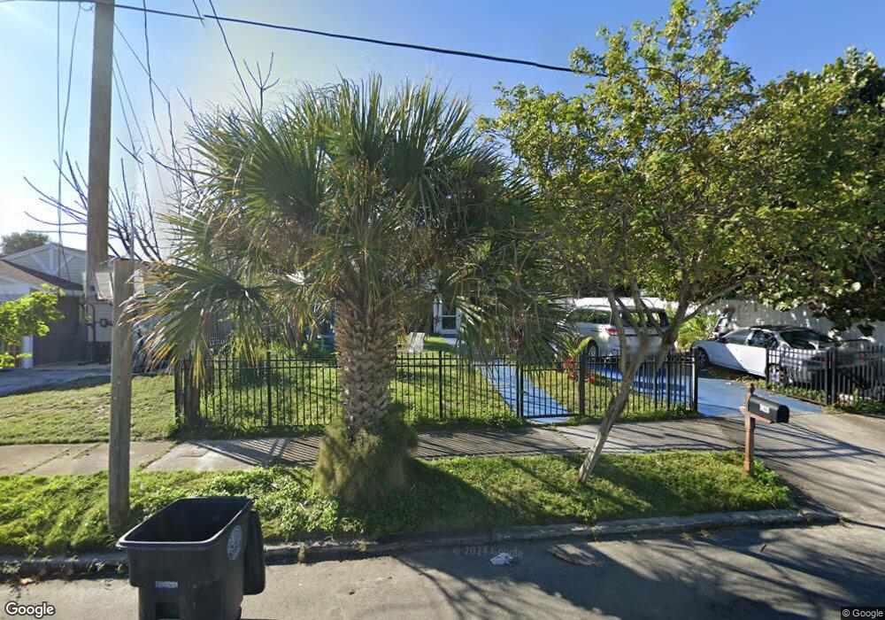 1028 19th St, West Palm Beach, FL 33407 - photo 1