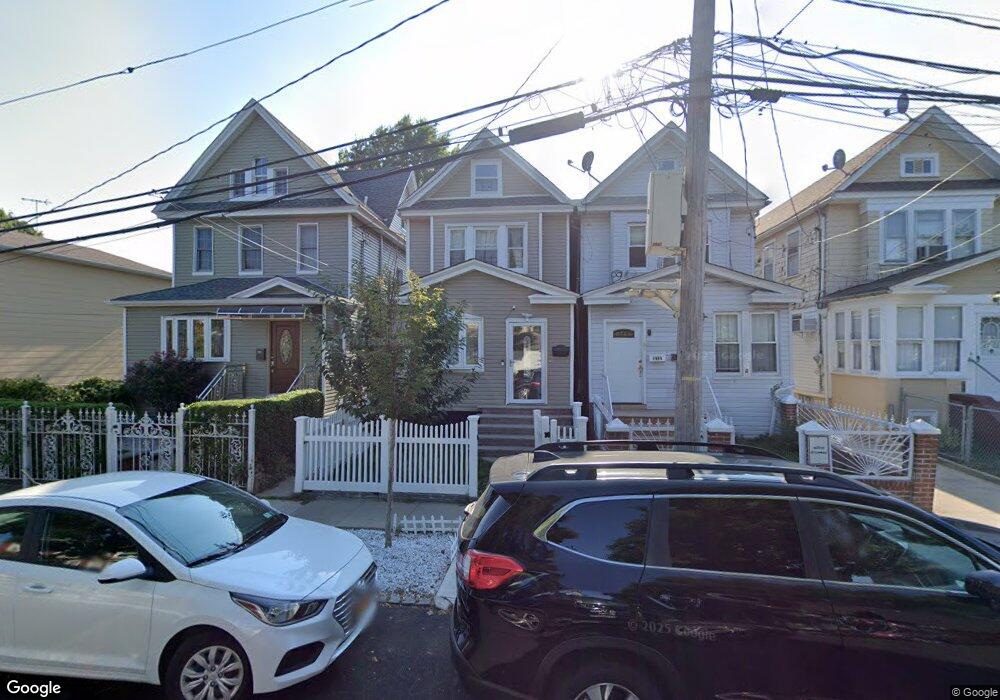 8770 110th St, Richmond Hill, NY 11418 - photo 1