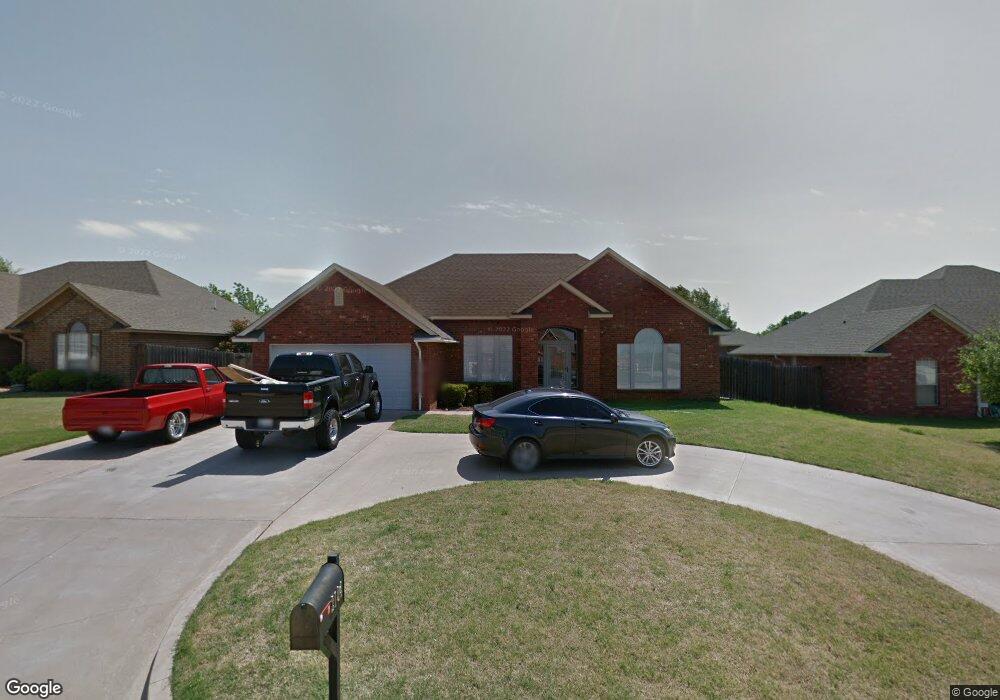 2104 Meadowview Dr, Duncan, OK 73533 - photo 1