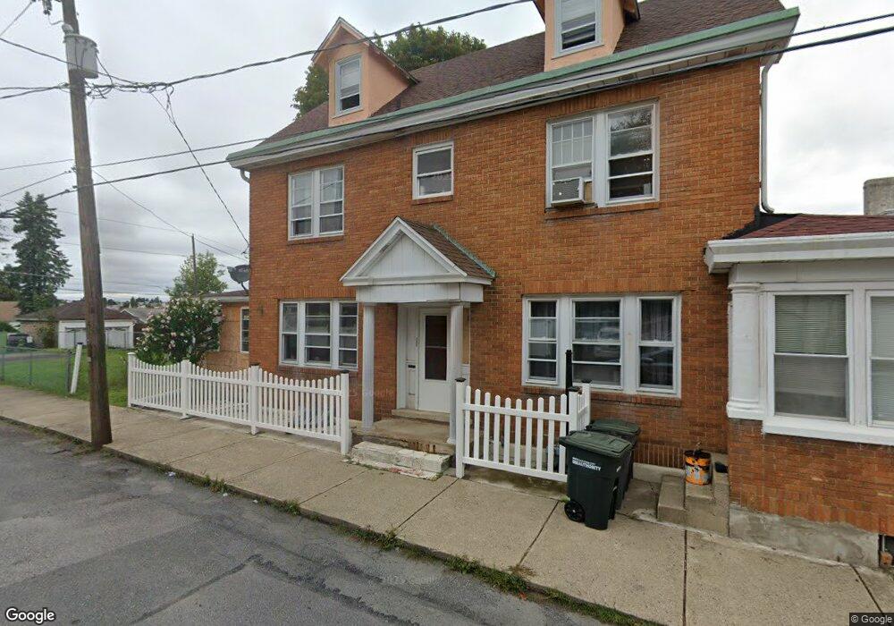 127 E Chapel St, Hazleton, PA 18201 - photo 1