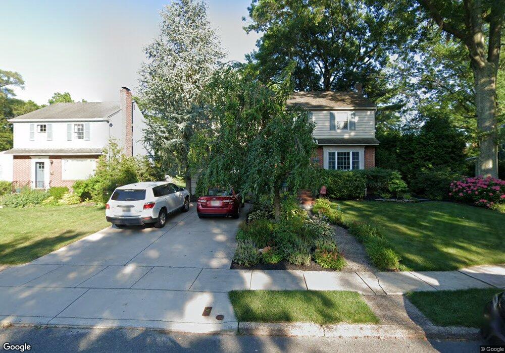 402 Yale Rd, Haddonfield, NJ 08033 - photo 1