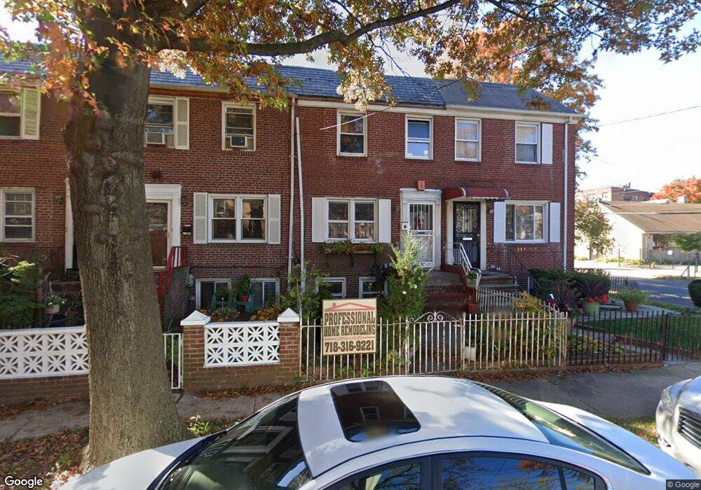 110-04 172nd St, Jamaica, NY 11433 - photo 1