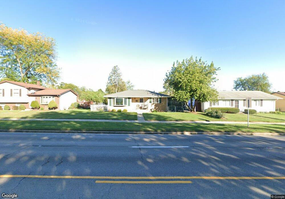 2431 N Lewis Ave, Waukegan, IL 60087 - photo 1