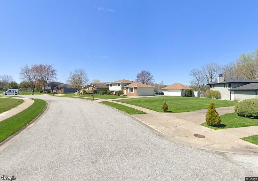 1332 Acorn Dr, Crown Point, IN 46307 - photo 1