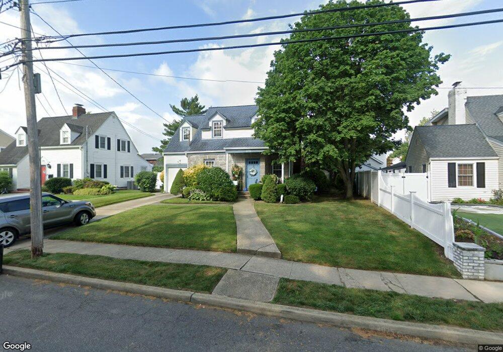 2784 Tulip Ave, Baldwin, NY 11510 - photo 1