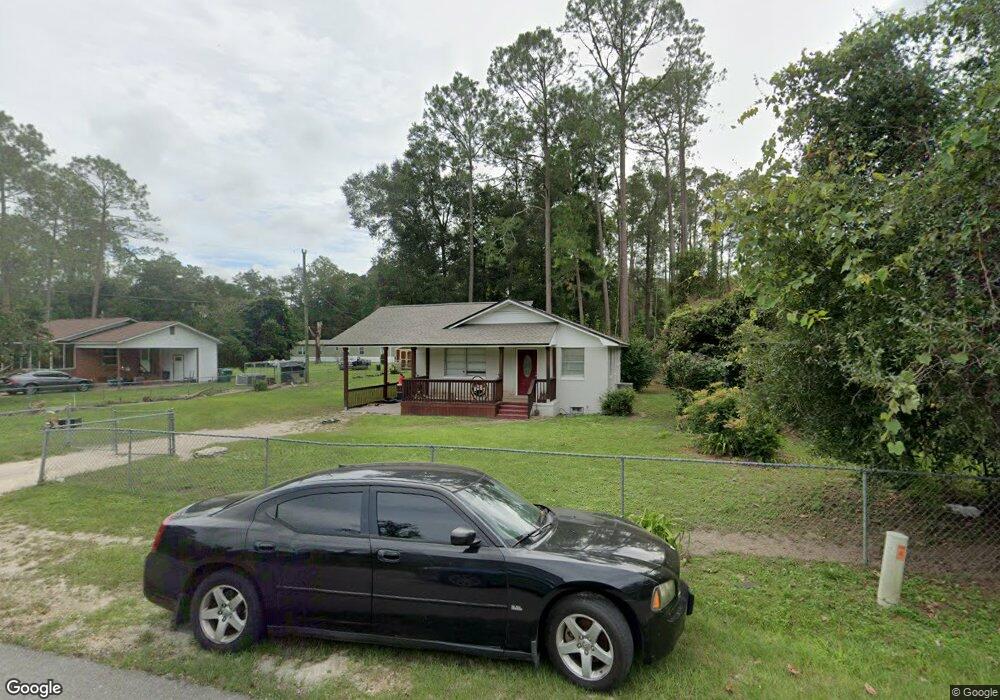 137 Hickory Ave, Crawfordville, FL 32327 - photo 1