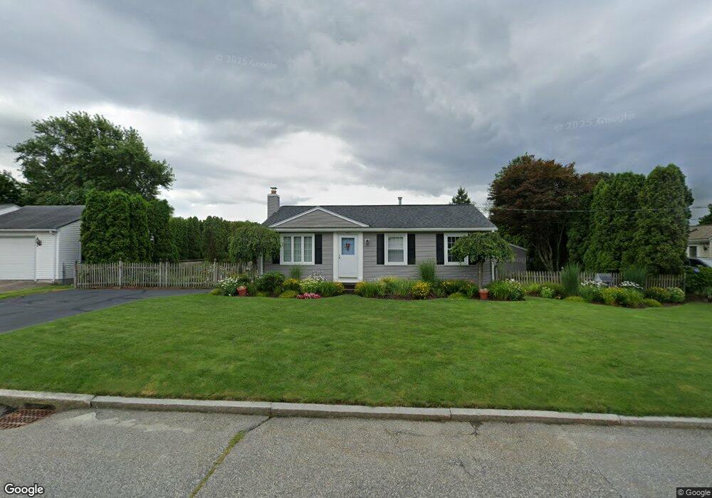 493 Grandview Ave, Woonsocket, RI 02895 - photo 1