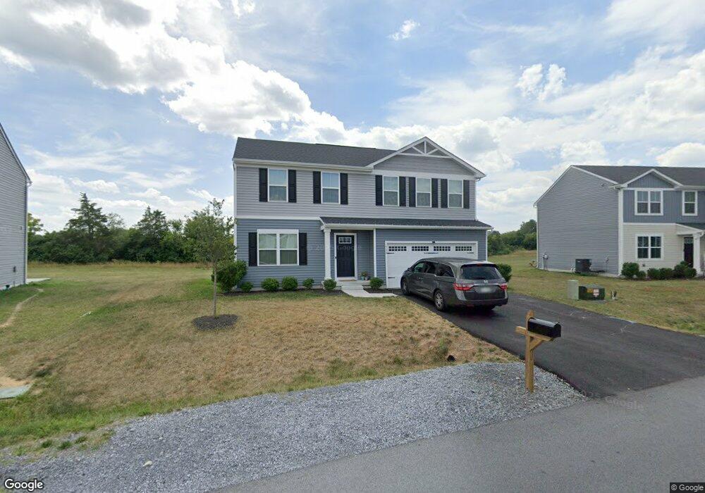 524 Switchgrass Ct, Bunker Hill, WV 25413 - photo 1