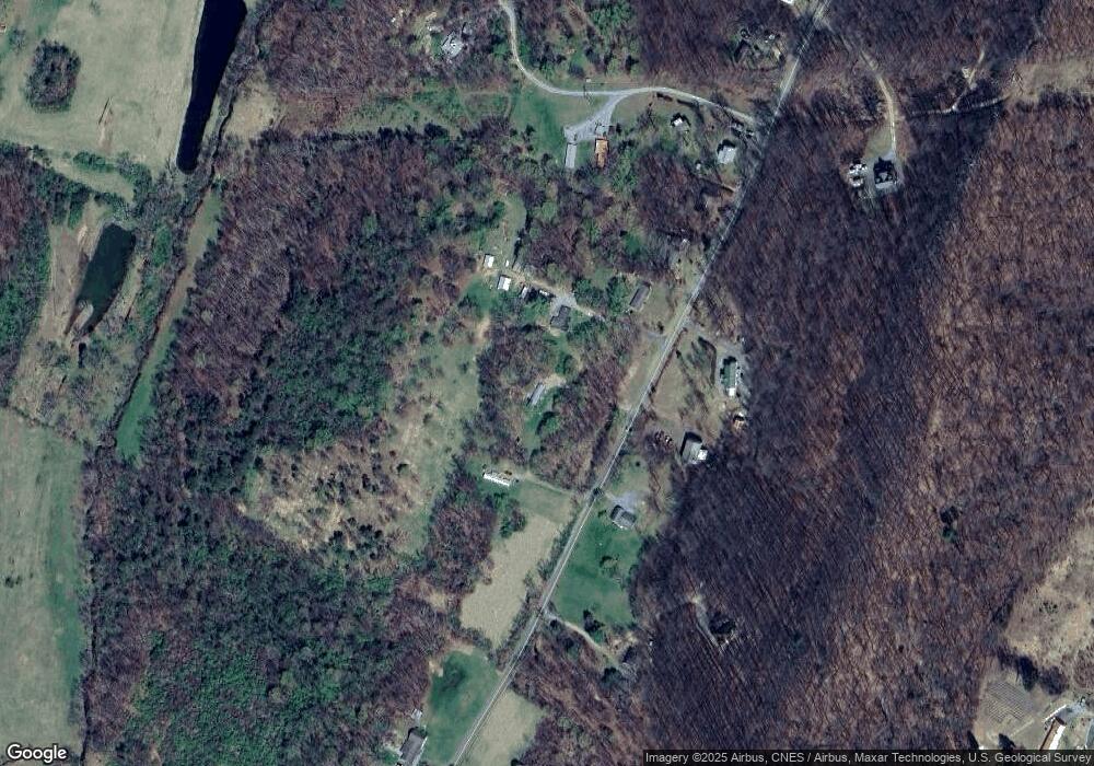 55 Mullins Ln, Berkeley Springs, WV 25411 - photo 1