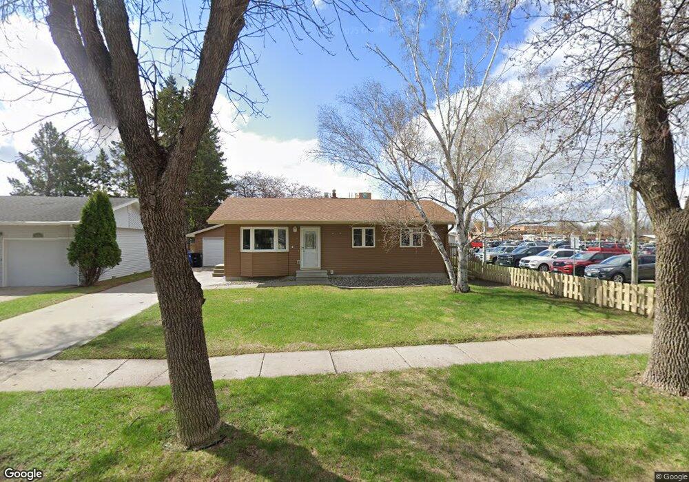 1110 16th Ave S, Fargo, ND 58103 - photo 1