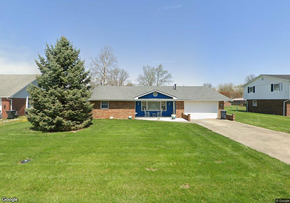 1302 Garnet Dr, Anderson, IN 46011 - photo 1