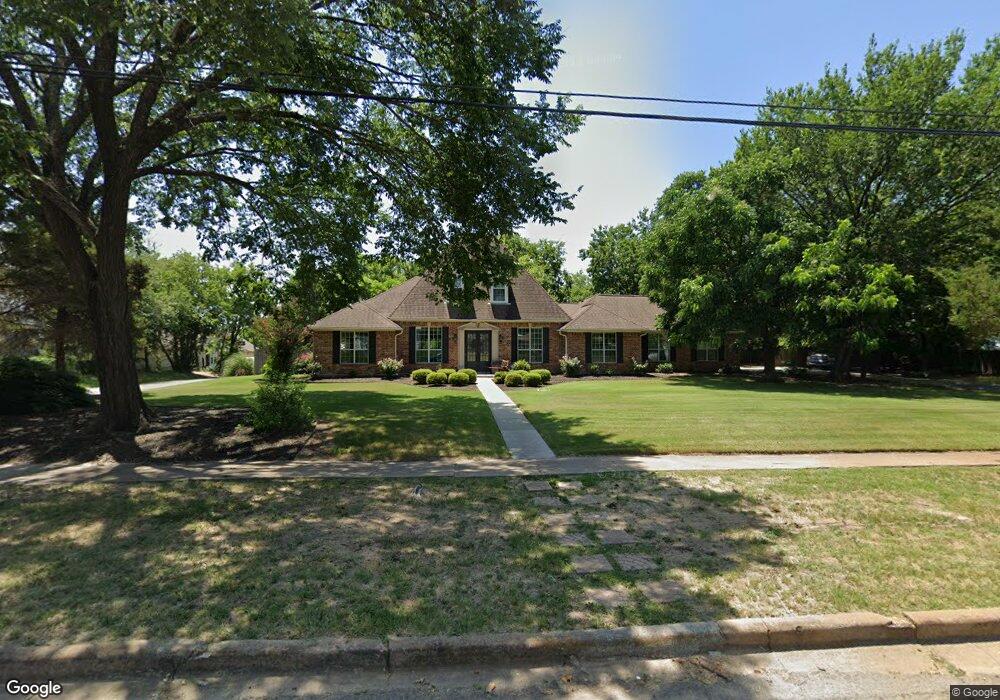 505 W 5th St, Bonham, TX 75418 - photo 1