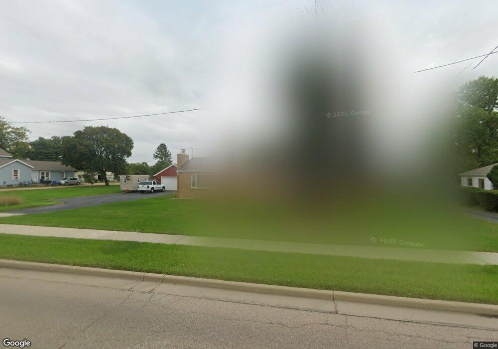 2339 Center Ave, Janesville, WI 53546 - photo 1