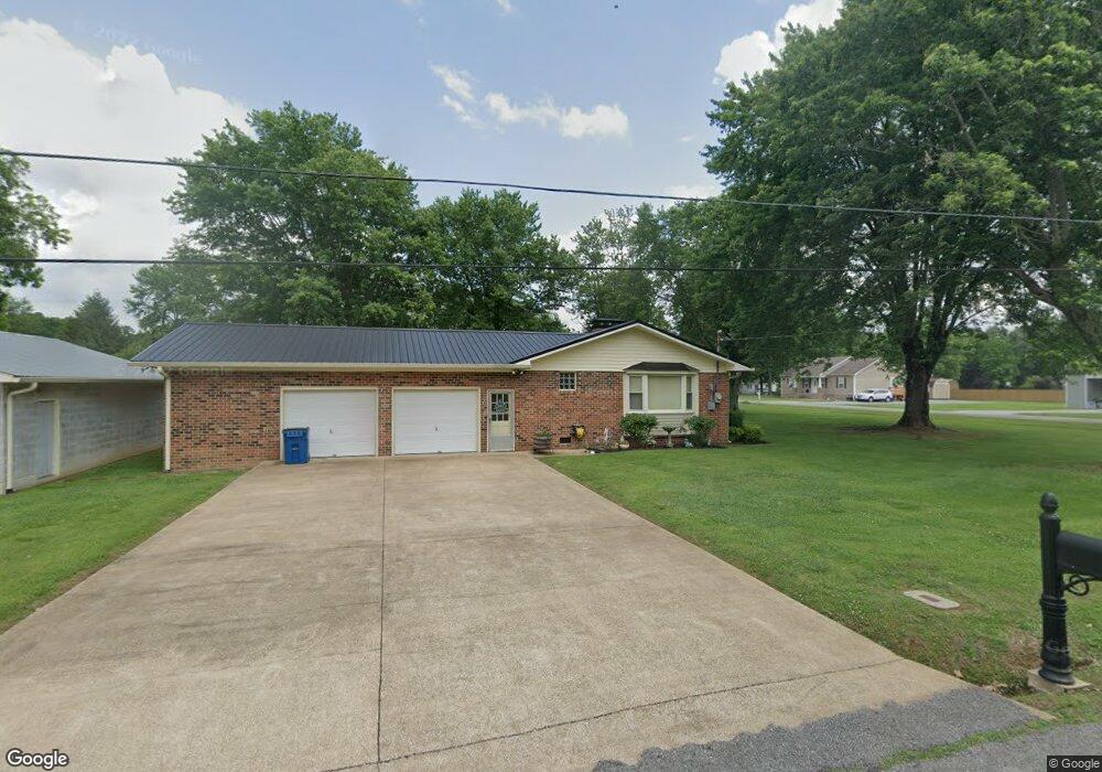 17 Eaton Ave, Manchester, TN 37355 - photo 1