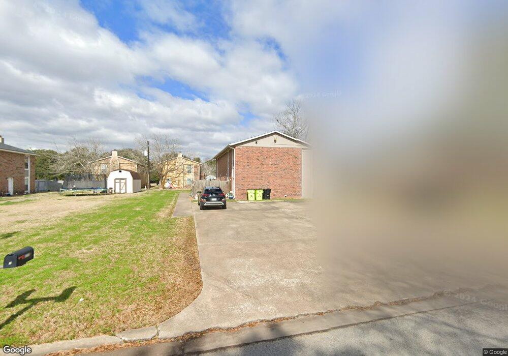 3315 Avenue P unit B, Rosenberg, TX 77471 - photo 1