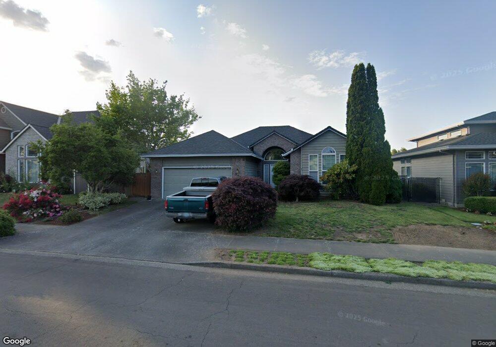 587 SW 25th Cir, Troutdale, OR 97060 - photo 1