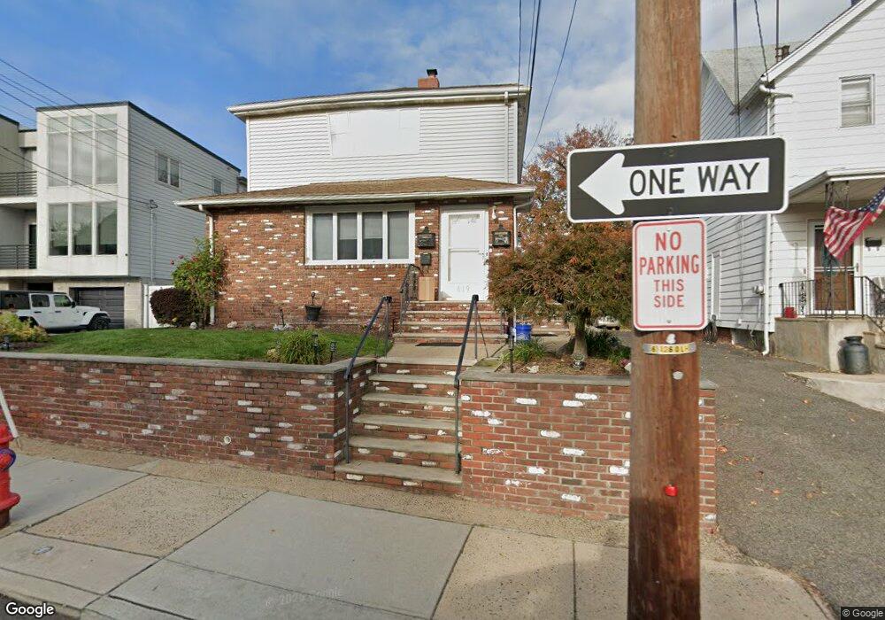 619 Freeman St, Lyndhurst, NJ 07071 - photo 1