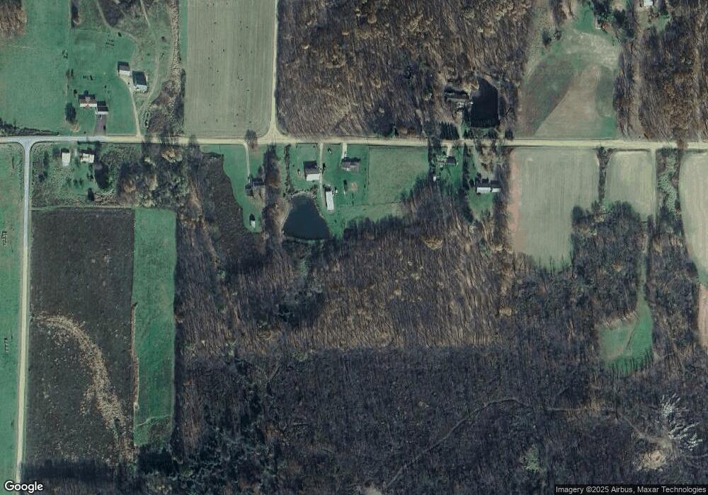 17527 Maple Dr, Saegertown, PA 16433 - photo 1